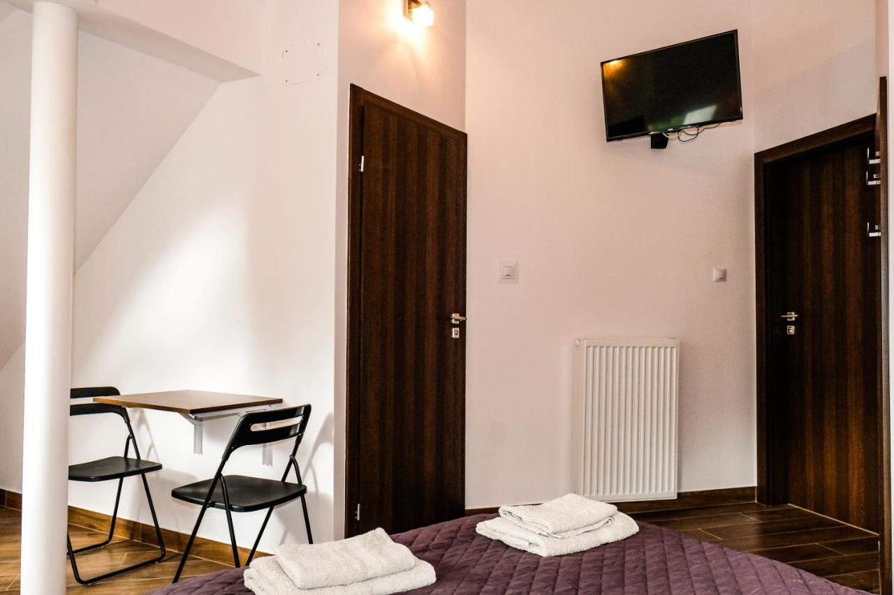 Villa 37B Bed And Breakfast วอร์ซอ ภายนอก รูปภาพ