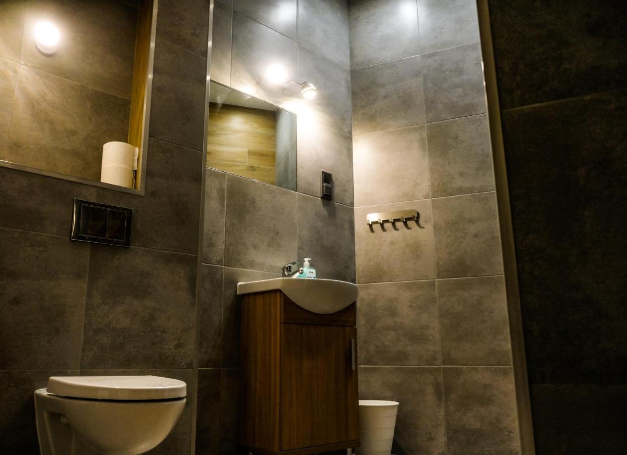 Villa 37B Bed And Breakfast วอร์ซอ ภายนอก รูปภาพ